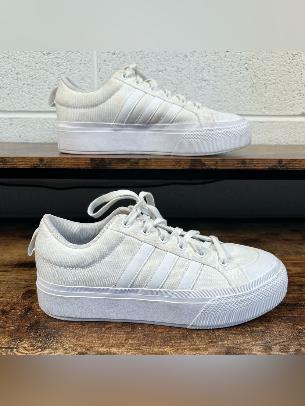 Adidas Bravada 2.0 Plarform Sneaker White Casual Shoe Women's 9.5